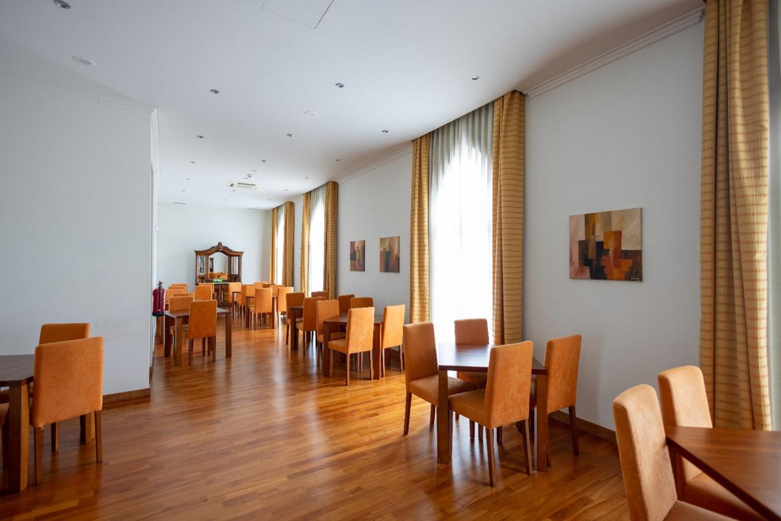Hotel Apartamentos Geres Ribeiro Buitenkant foto