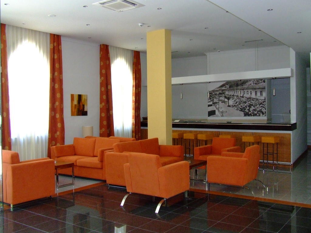 Hotel Apartamentos Geres Ribeiro Buitenkant foto